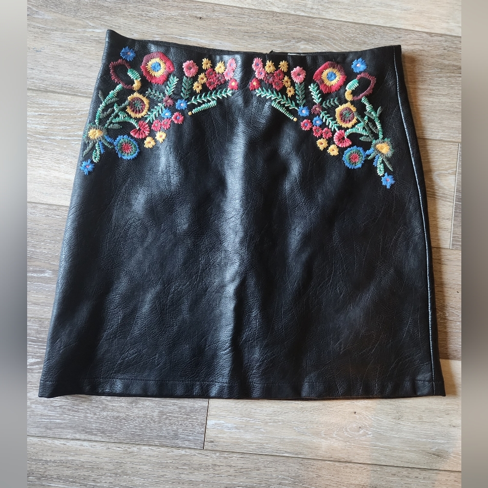 For The Republic Skirt Vegan Leather Floral Embroidered Boho
